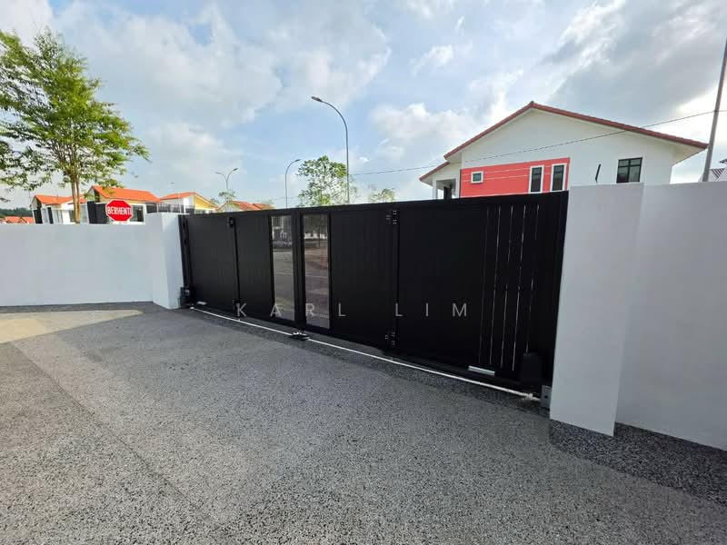 Rumah Teres 2 Tingkat untuk Dijual di Bandar Dato Onn (Tebrau) - Karl Lim - Exterior - PropertyGuru.com.my