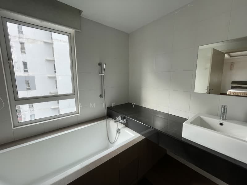 Condominium for Rent at Ceriaan Kiara - Jamie Yong - Bathroom - PropertyGuru.com.my