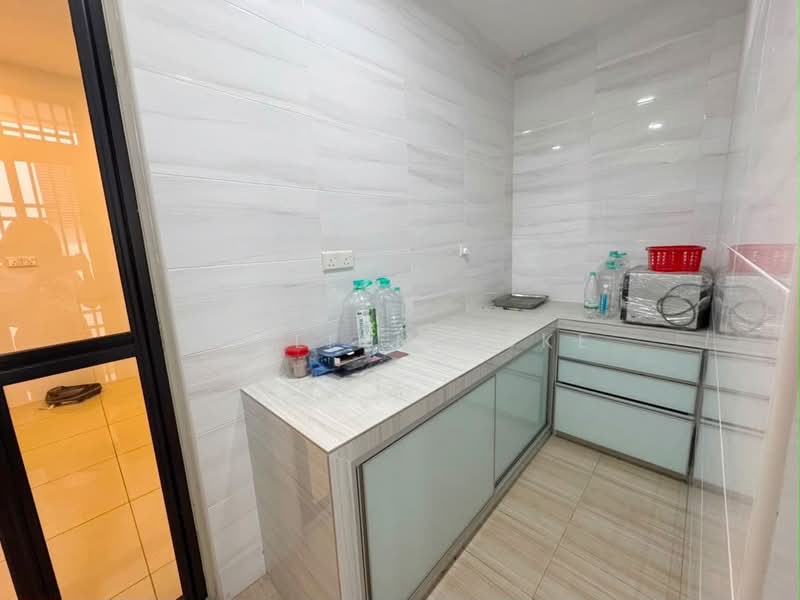 Rumah Kluster untuk Disewa di Bukit Indah (Iskandar Puteri (Nusajaya)) - William Loke - Kitchen - PropertyGuru.com.my