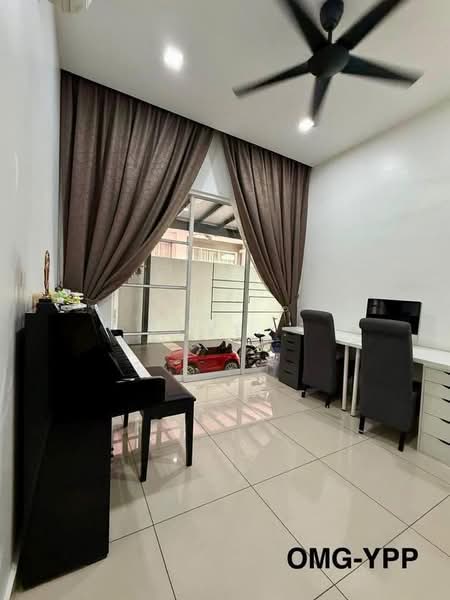 Rumah Berkembar untuk Dijual di Setia Damai (Setia Alam) - Loke . - Study - PropertyGuru.com.my
