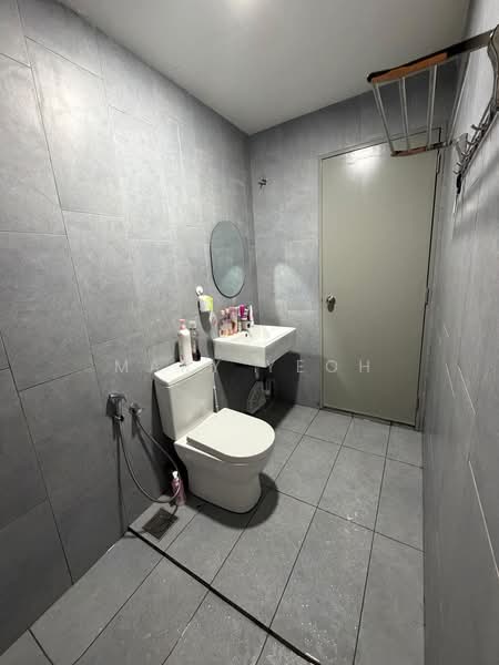 Service Residence for Sale at 28 Boulevard - Mary Yeoh - Bathroom - PropertyGuru.com.my