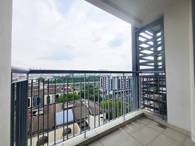 Servis Apartment untuk Dijual di Shamelin Star - Zul Syafiq - Balcony - PropertyGuru.com.my