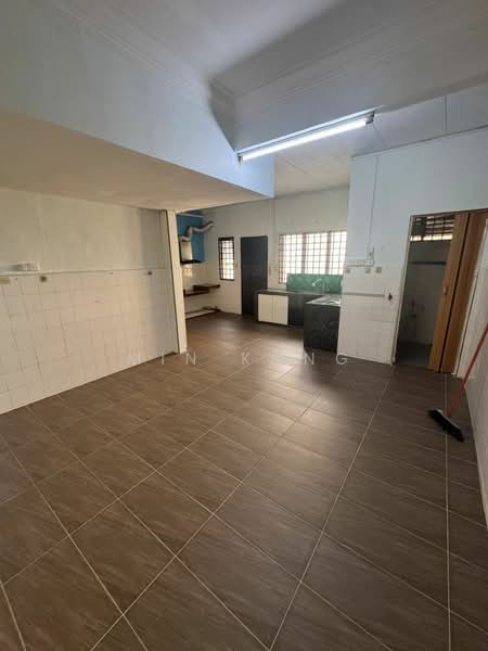 2-storey Terraced House for Rent in Taman Megah Ria (Masai) - Min Kong - Kitchen - PropertyGuru.com.my
