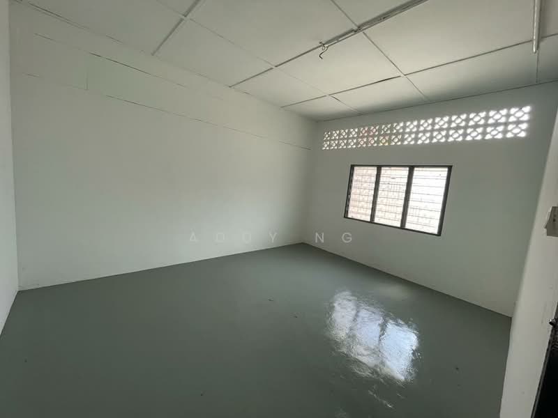 Shop for Rent in Taman Suntex (Cheras) - Addy Ng - Interior - PropertyGuru.com.my