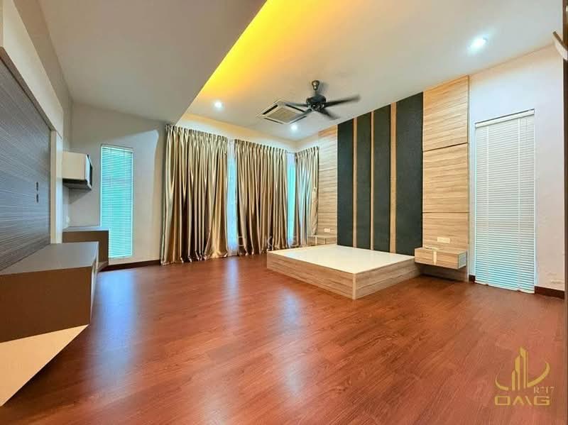 Rumah Berkembar untuk Dijual di Setia Damai (Setia Alam) - Loke . - Bedroom - PropertyGuru.com.my