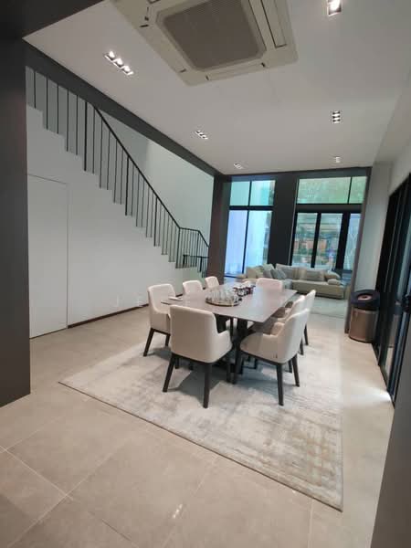 Semi-Detached House for Sale in Leisure Farm (Gelang Patah) - Jeff Yap - Dining Room - PropertyGuru.com.my