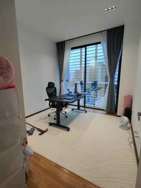 Semi-Detached House for Sale in Leisure Farm (Gelang Patah) - Jeff Yap - Study - PropertyGuru.com.my