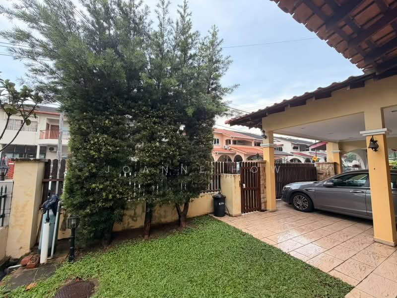 Rumah Berkembar untuk Dijual di Bukit Beruang (Bukit Baru) - Joanne How - Exterior - PropertyGuru.com.my