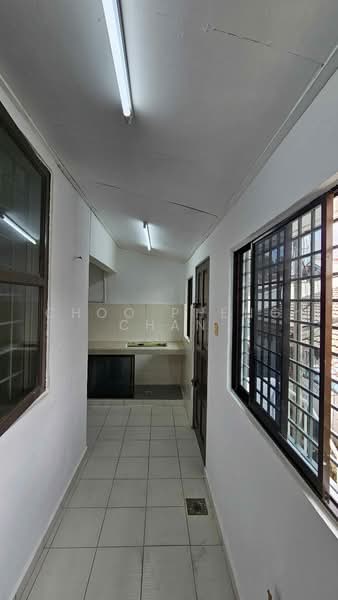 1-storey Terraced House for Rent in Bandar Kinrara (Selangor) - Choo Pheng Chan - Kitchen - PropertyGuru.com.my