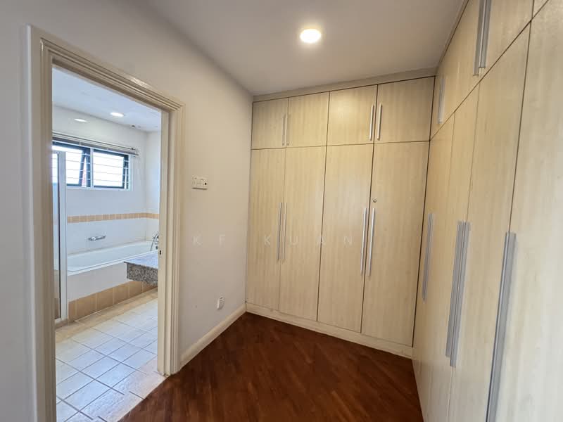 Semi-Detached House for Sale in Taman Bukit Segar (Cheras) - KF Kuan - Bathroom - PropertyGuru.com.my