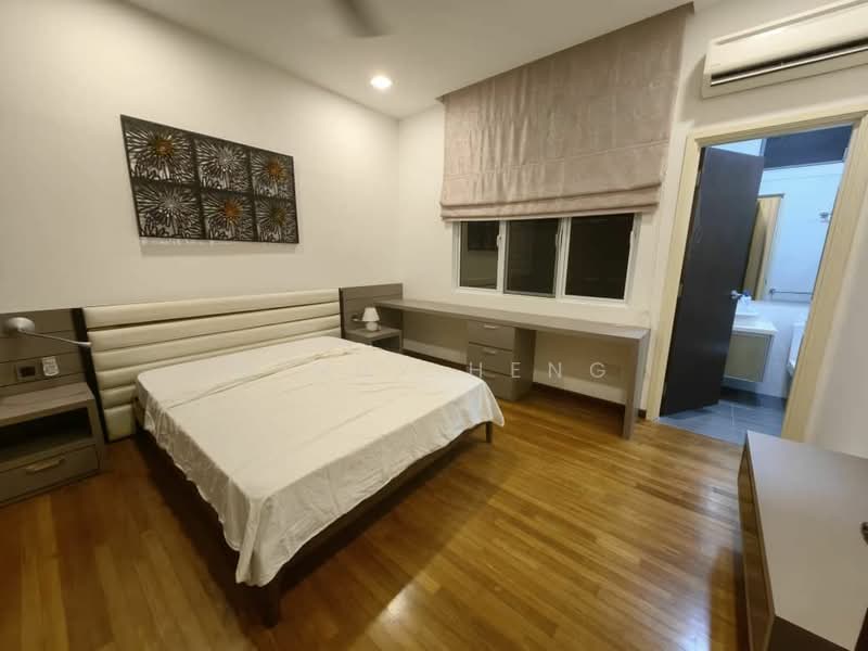 Rumah Berkembar untuk Dijual di Senibong (Permas Jaya) - Mindy Heng - Bedroom - PropertyGuru.com.my