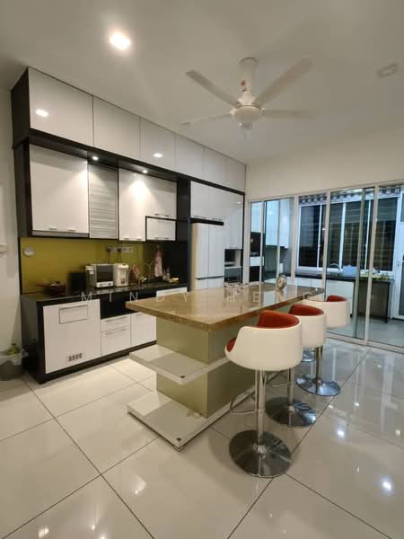 Rumah Berkembar untuk Dijual di Senibong (Permas Jaya) - Mindy Heng - PropertyGuru.com.my