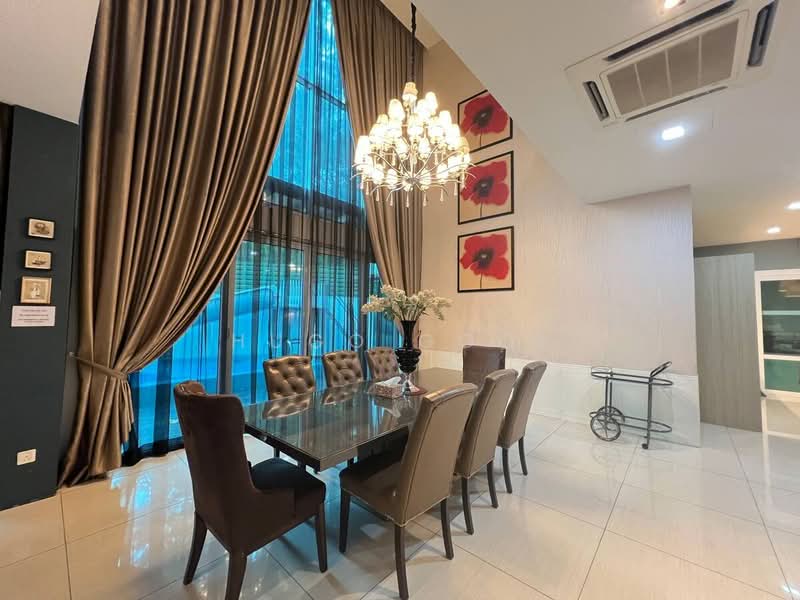 Rumah Berkembar untuk Dijual di Taman Bukit Suria (Cheras) - Hugo Gooi - Dining Room - PropertyGuru.com.my