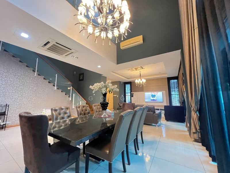 Rumah Berkembar untuk Dijual di Taman Bukit Suria (Cheras) - Hugo Gooi - Dining Room - PropertyGuru.com.my