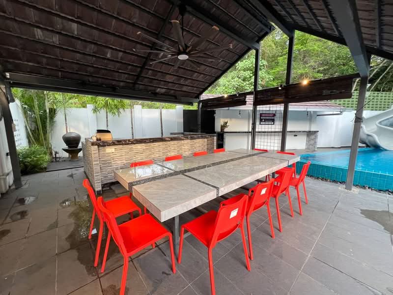 Rumah Berkembar untuk Dijual di Taman Bukit Suria (Cheras) - Hugo Gooi - Dining Room - PropertyGuru.com.my