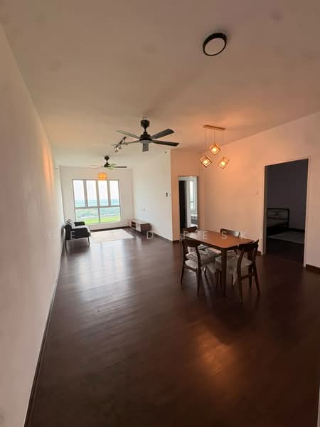 Pangsapuri untuk Disewa di Residensi Pauh Permai - Gerald Peski - Living Room - PropertyGuru.com.my