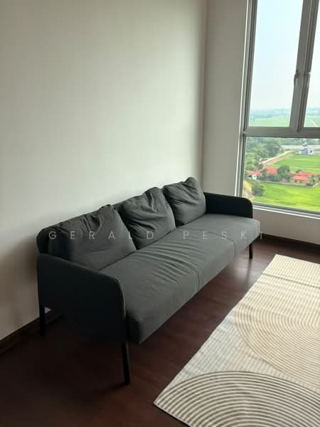 Pangsapuri untuk Disewa di Residensi Pauh Permai - Gerald Peski - Living Room - PropertyGuru.com.my