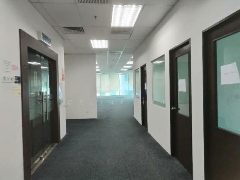 Pejabat untuk Disewa di Mutiara Damansara (Selangor) - Celine Hiu - Corridor - PropertyGuru.com.my