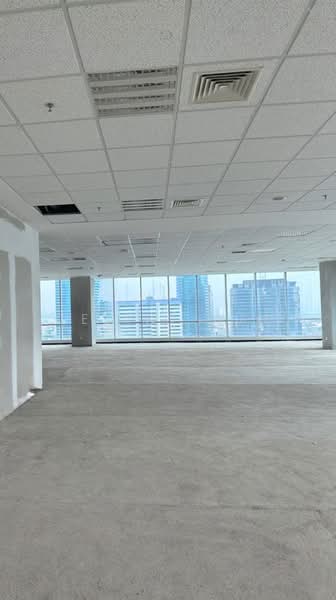 Pejabat untuk Disewa di Mutiara Damansara (Selangor) - Celine Hiu - Interior - PropertyGuru.com.my