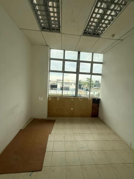 Detached Factory for Rent in Taman Perindustrian Senai (Senai) - Max Loh - Interior - PropertyGuru.com.my