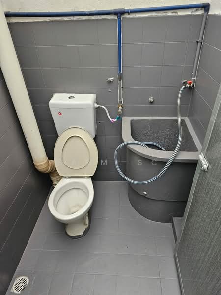 Shop for Sale in Bagan Lalang (Butterworth) - Sammi SC - Bathroom - PropertyGuru.com.my