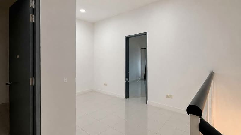 Rumah Teres 2 Tingkat untuk Dijual di Bandar Saujana Putra (Tanjong Duabelas) - BILYA ARIFF - PropertyGuru.com.my