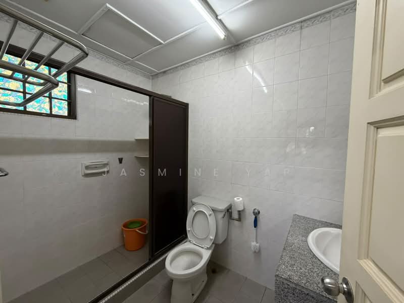 Rumah Teres 2 Tingkat untuk Dijual di Usj 4 (Subang Jaya) - Jasmine Yap - Bathroom - PropertyGuru.com.my