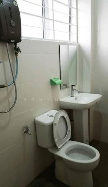 Rumah Teres 2 Tingkat untuk Disewa di Ipoh (Perak) - Stephen Siew - Bathroom - PropertyGuru.com.my