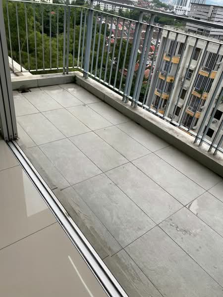 Kondominium untuk Dijual di Villa Crystal - Mary Yeoh - Balcony - PropertyGuru.com.my