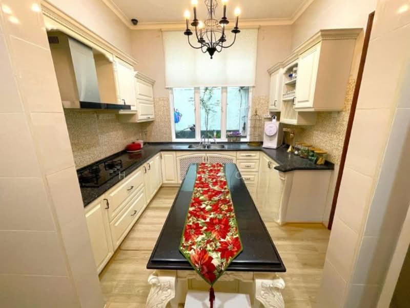 Rumah Berkembar untuk Dijual di Beverly Heights (Ampang) - Hugo Gooi - PropertyGuru.com.my