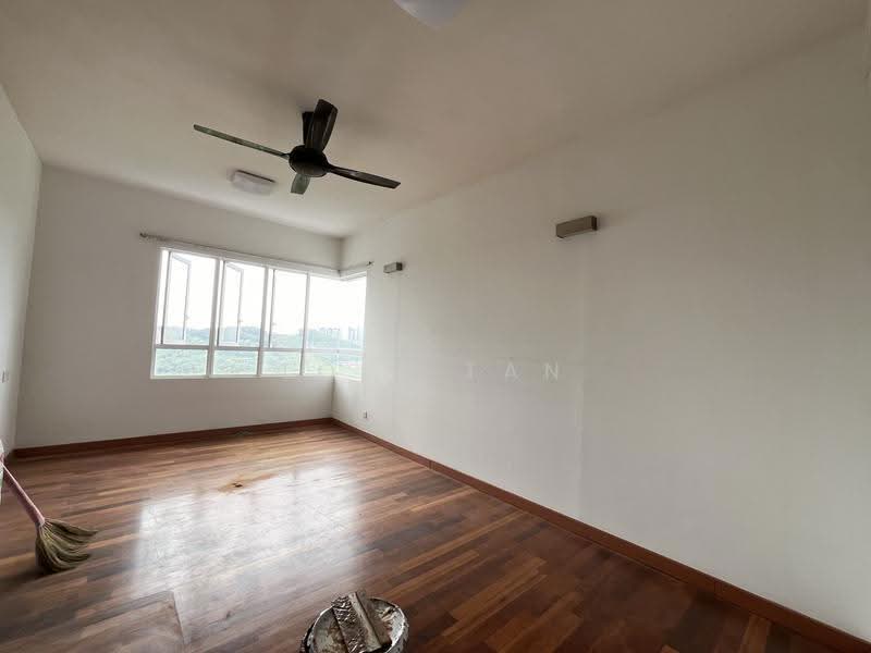 Kondominium untuk Dijual di 9 Bukit Utama Condominium - Lois Tan - Interior - PropertyGuru.com.my