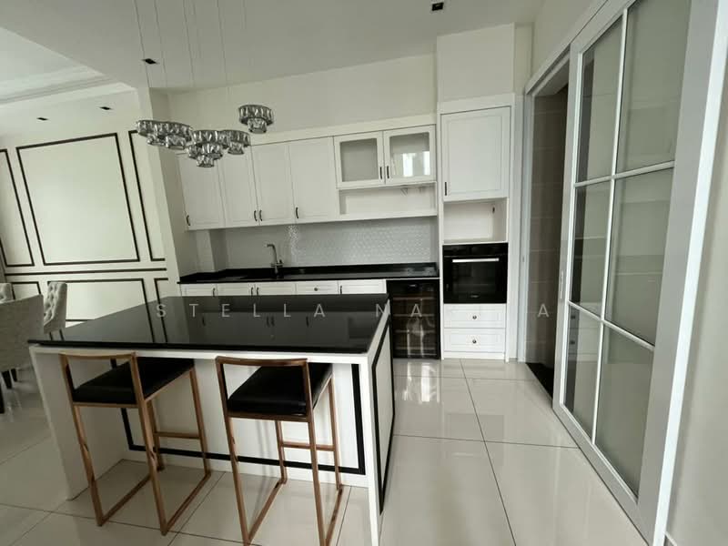 Semi-Detached House for Rent in Eco Botanic (Iskandar Puteri (Nusajaya)) - Stella Narita - Kitchen - PropertyGuru.com.my