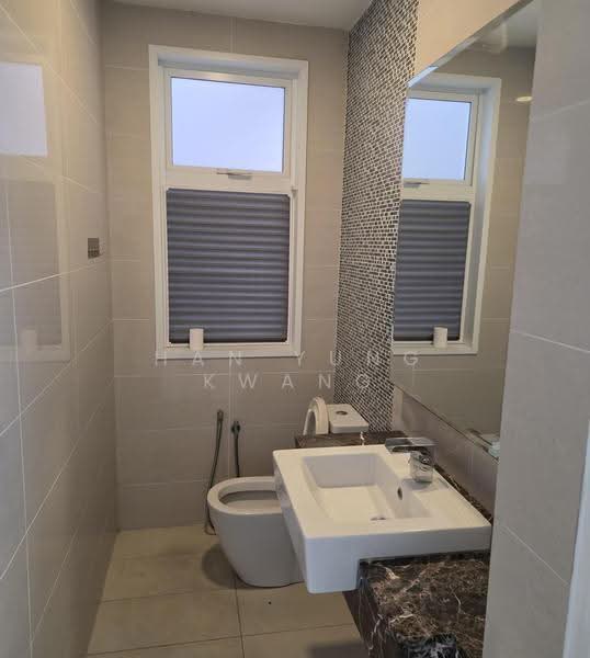 Townhouse for Rent in Putra Heights (Subang Jaya) - Han Yung Kwang - Bathroom - PropertyGuru.com.my