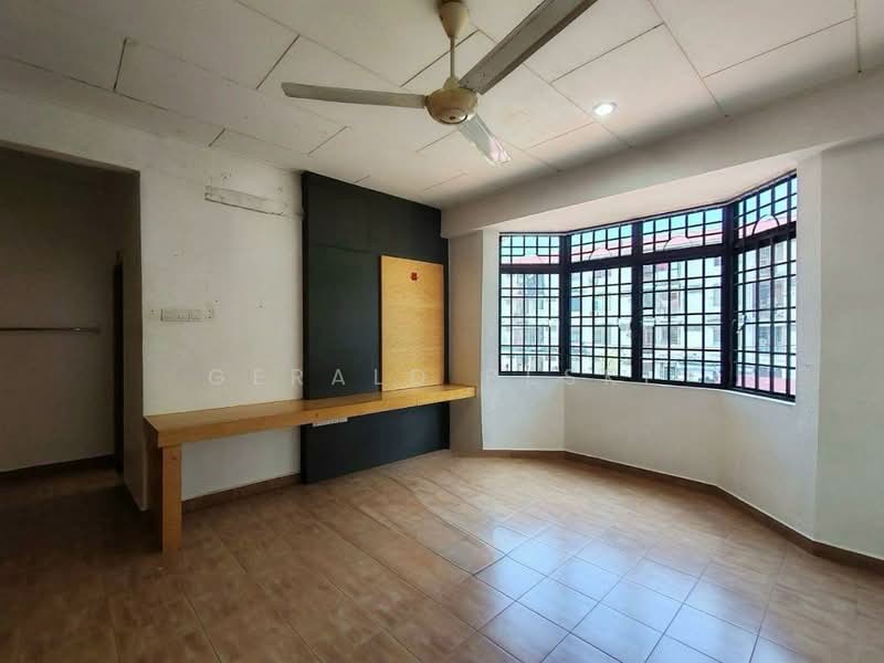 Rumah Teres 2 Tingkat untuk Dijual di Bukit Mertajam (Penang) - Gerald Peski - Living Room - PropertyGuru.com.my