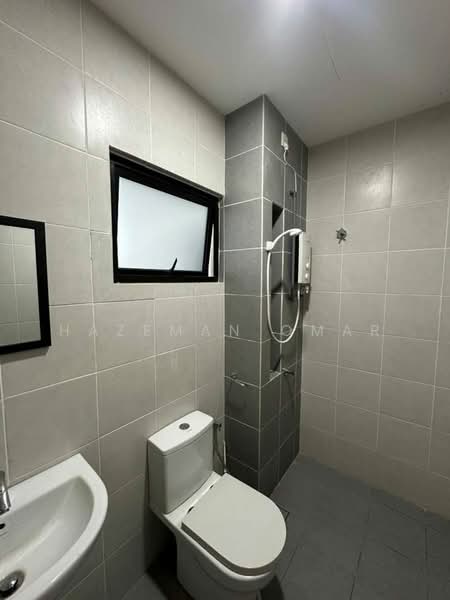 2-storey Terraced House for Rent in Alam Impian (Shah Alam) - Hazeman Omar - Bathroom - PropertyGuru.com.my