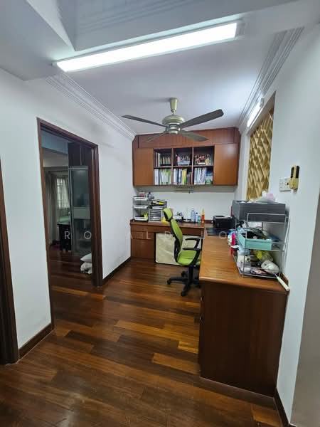 Terraced House for Sale in Bandar Kinrara Seksyen 5 (Bandar Kinrara) - Ronald Loh - Study - PropertyGuru.com.my