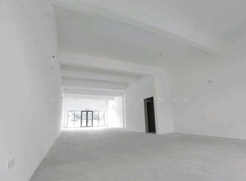 Shop / Office for Sale in Cyberjaya (Selangor) - Wan Azemi Wan Daud - Interior - PropertyGuru.com.my