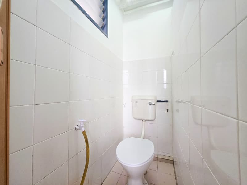 Rumah Flat untuk Dijual di Bandar Tasik Selatan (Low Cost) - Zul Syafiq - Bathroom - PropertyGuru.com.my