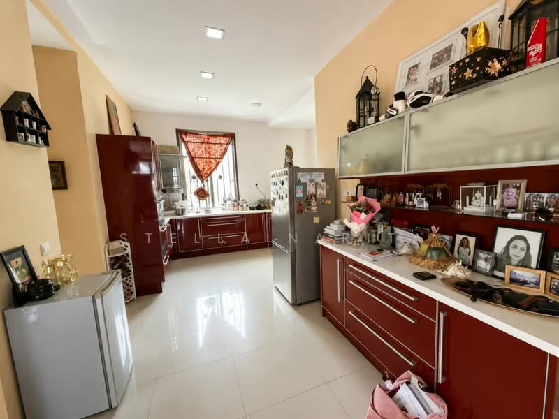 Rumah Banglo untuk Disewa di Ledang Heights (Iskandar Puteri (Nusajaya)) - Stella Narita - Kitchen - PropertyGuru.com.my