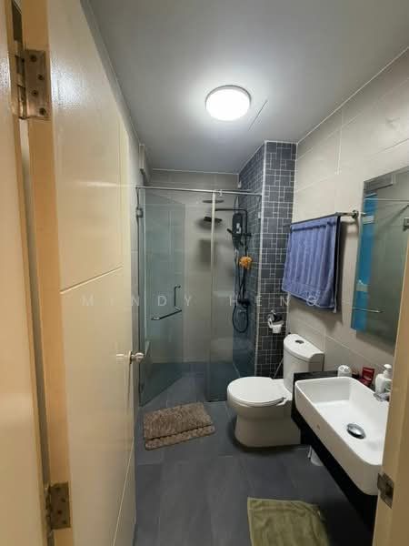 Service Residence for Sale at Medini Signature - Mindy Heng - Bathroom - PropertyGuru.com.my