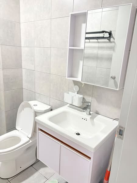 Servis Apartment untuk Disewa di One Equine - Yk Yong - Bathroom - PropertyGuru.com.my