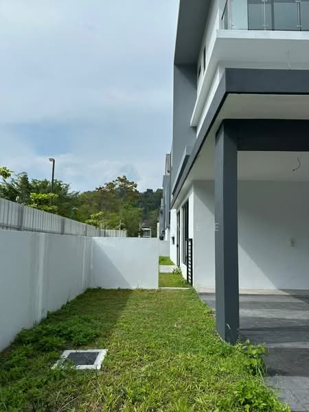 Semi-Detached House for Rent in Ampang (Selangor) - Teck Wee - Exterior - PropertyGuru.com.my