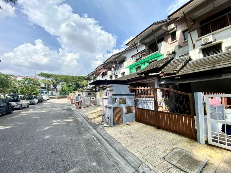Rumah Bandar untuk Dijual di Mutiara Tropicana (Petaling Jaya) - Azli Ibrahim - Exterior - PropertyGuru.com.my