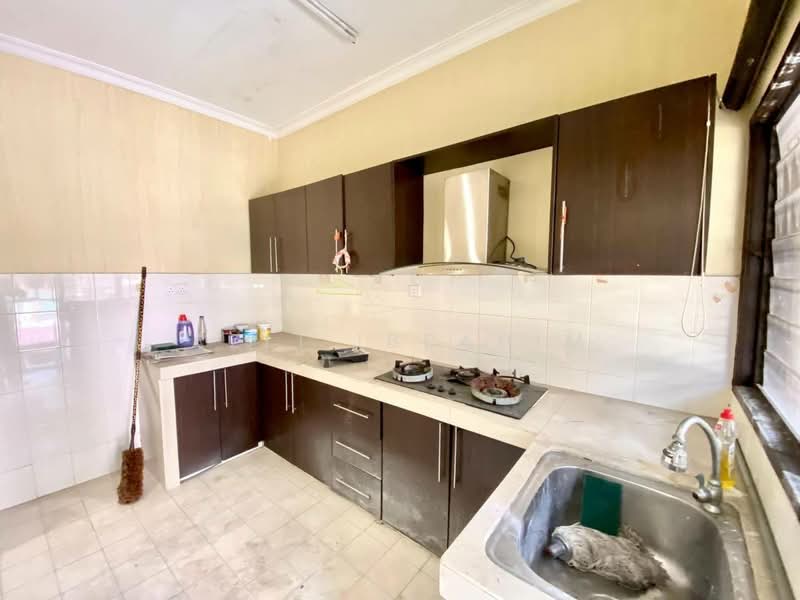 Rumah Bandar untuk Dijual di Mutiara Tropicana (Petaling Jaya) - Azli Ibrahim - Kitchen - PropertyGuru.com.my