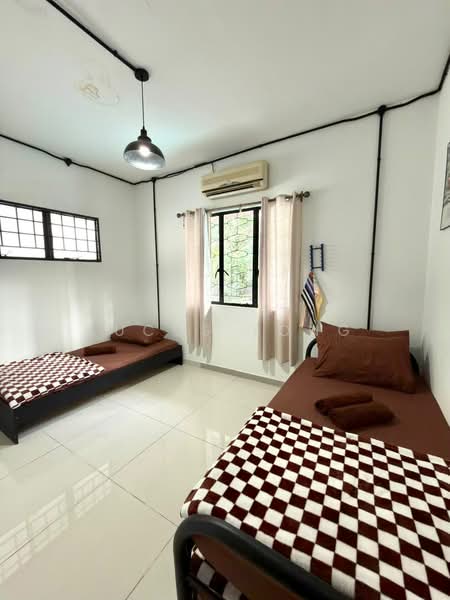 Bungalow for Rent in Jalan Klang Lama (Old Klang Road) (Kuala Lumpur) - Lucus Yong - Bedroom - PropertyGuru.com.my