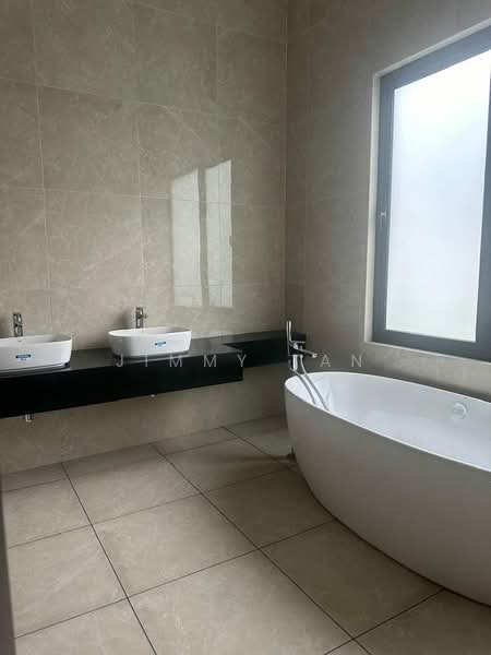 Rumah Banglo untuk Dijual di Bandar Seri Coalfields (Sungai Buloh) - Jimmy Tan - Bathroom - PropertyGuru.com.my