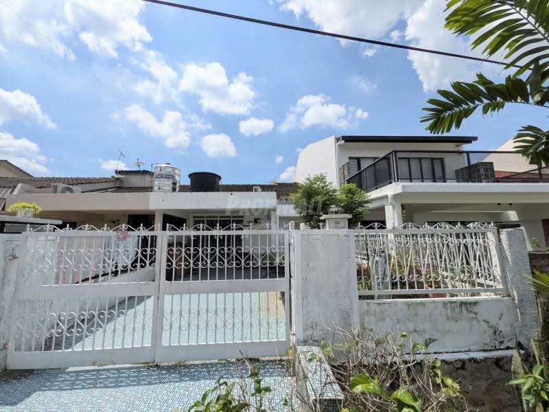 Cluster House for Sale in Superlink Single Storey Terrace Cluster Bangsar (Bangsar) - Reena Sarif - Exterior - PropertyGuru.com.my