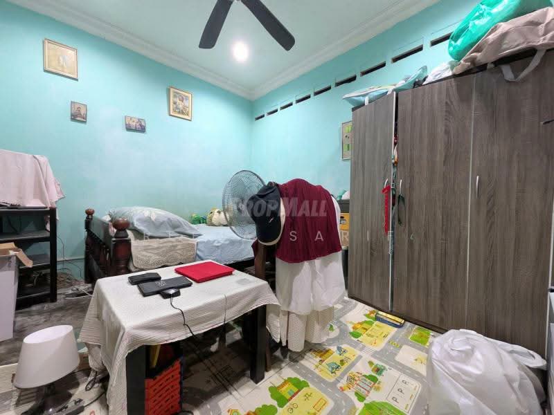 Cluster House for Sale in Superlink Single Storey Terrace Cluster Bangsar (Bangsar) - Reena Sarif - Bedroom - PropertyGuru.com.my