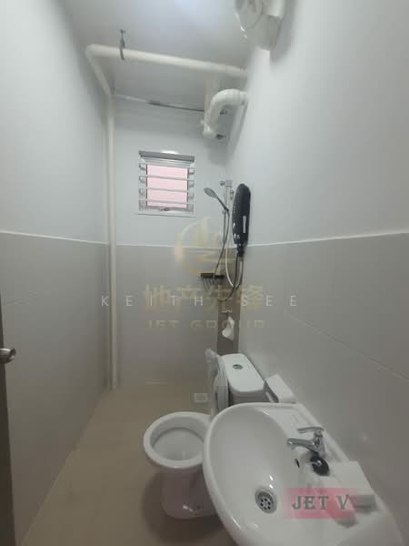 Pangsapuri untuk Disewa di Aronia - Keith See - Bathroom - PropertyGuru.com.my
