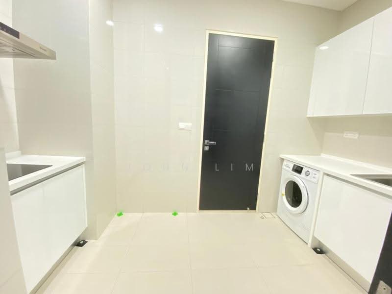 Service Residence for Rent at Banyan Tree Signatures - John Lim - Kitchen - PropertyGuru.com.my